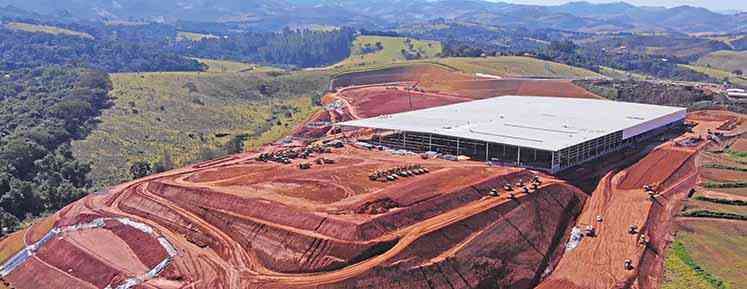 Log investe R$ 120 milhões em galpão no Sul de MG
