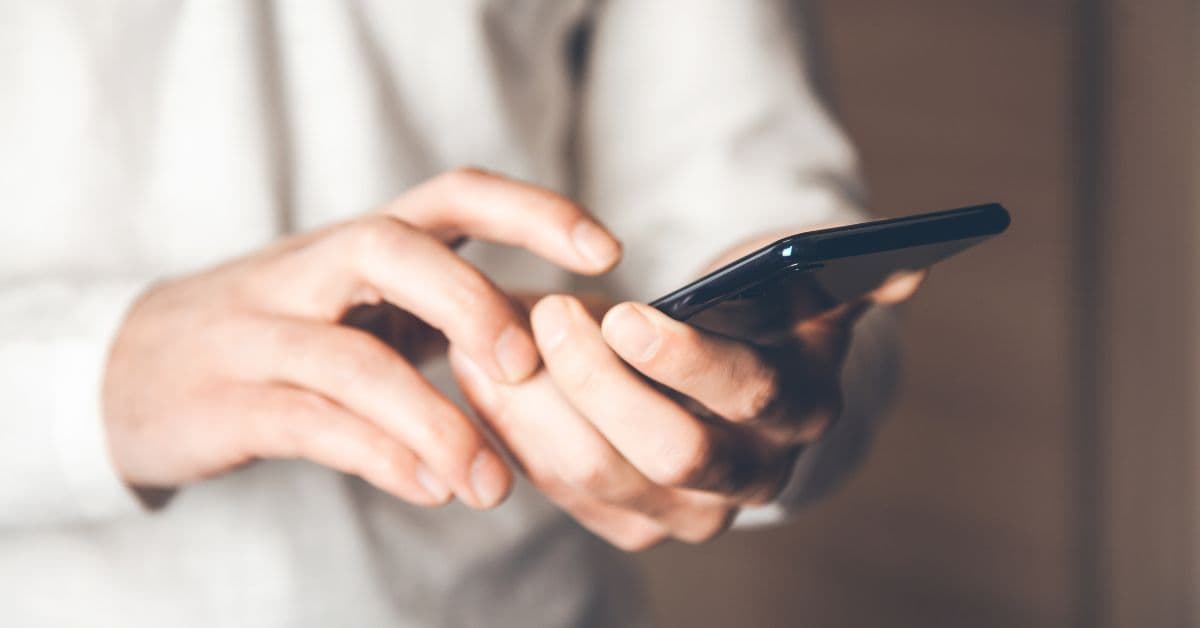 Celular Seguro enviará alerta por WhatsApp a quem comprar celular roubado; saiba como funciona
