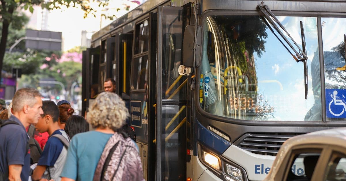 Cem dias da lei do subsídio: redução da tarifa de ônibus impacta a economia de BH