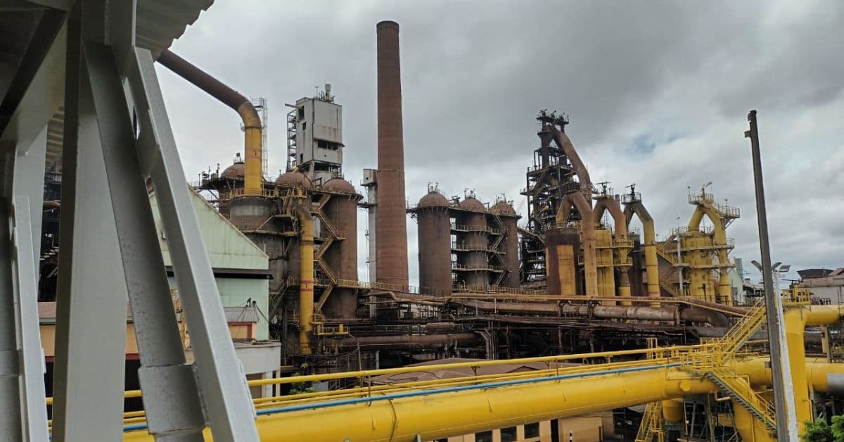 Importações de aço da China continuam a “assombrar” as siderúrgicas