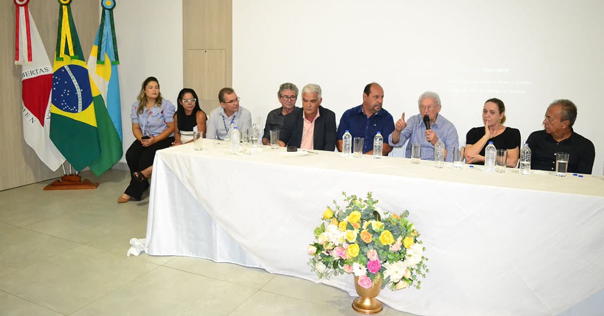 Prefeitura de Montes Claros promove posse de aprendizes