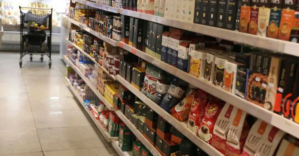 Comércio varejista de Belo Horizonte registra alta nas vendas e supermercados se destacam
