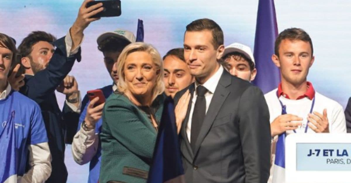 Extrema direita lidera eleições na França, mas resultado final permanece incerto, mostra boca de urna