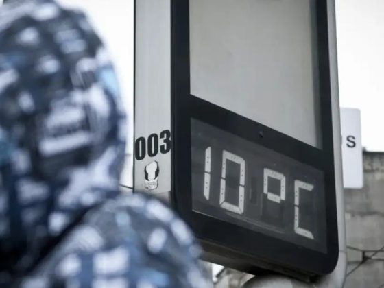 Termômetro de rua marca 10°C durante frente fria em Minas Gerais