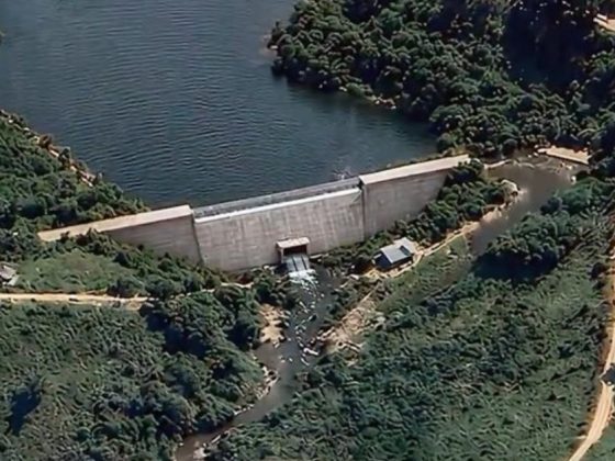 Imagem aérea de barragem em Ubá usada como referência no projeto de contenção de cheias