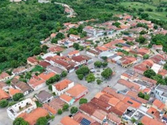 Vista de cima do município onde ocorreu o abalo sísmico.