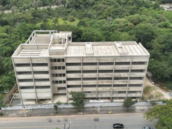 Visão de cima de onde serão produzidas vacinas de RNA.