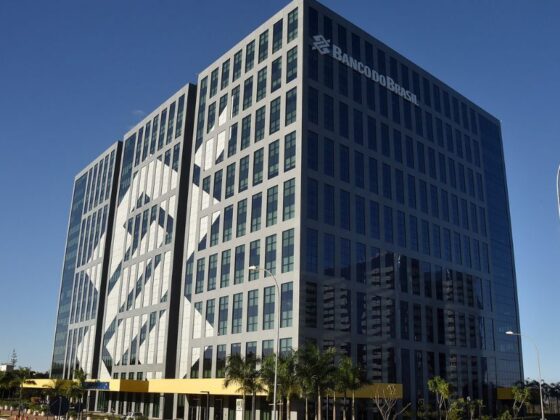 Banco do Brasil, instituição que decidiu o fim da greve do Banco do Brasil.