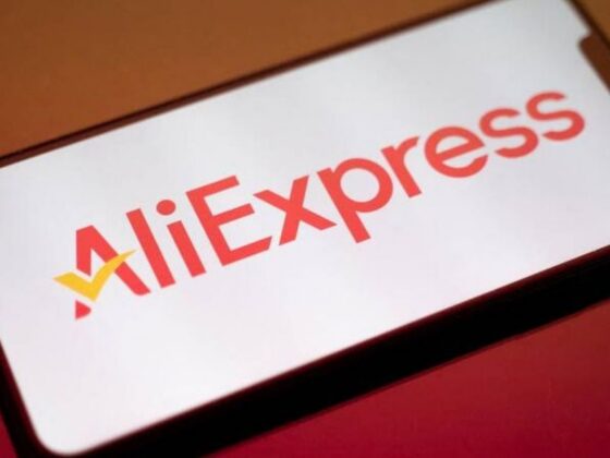 Aliexpress no celular.