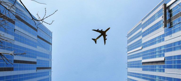 avião