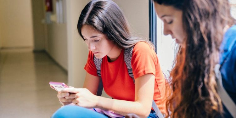 celular escolas