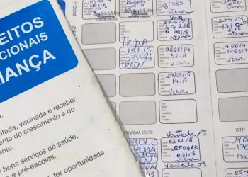 caderneta de vacinação