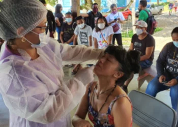 Testagem de Covid na cidade do Amazonas