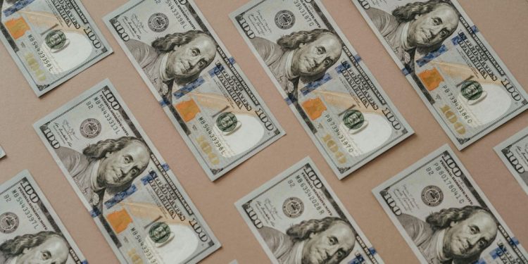 dinheiro dólar