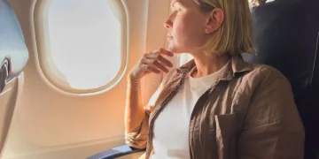 Mulher viajando