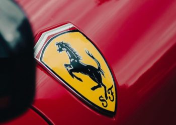 ferrari logo