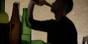Jovem Bebendo
