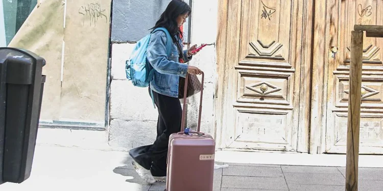 Airbnb sofre com o turismo