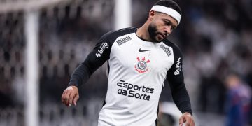 memphis depay corinthians