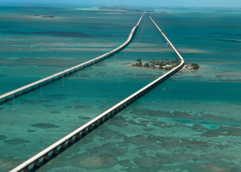 Estrada Oveseas