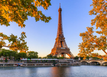 Paris, França