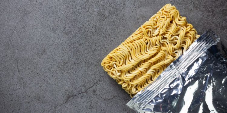 miojo macarrão instantâneo