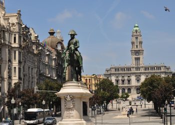 Porto, Portugal (Imagem de Christian por Pixabay)