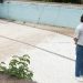 caminhar para as mãos pra trás