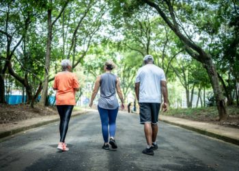 Caminhada Idoso Aposentados