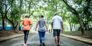 Caminhada Idoso Aposentados