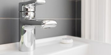 Imagem ilustrativa de Mowbray Court Hotel London por Pixabay