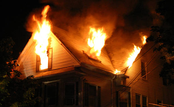 casa incêndio
