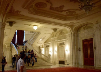 edifício palácio do parlamento