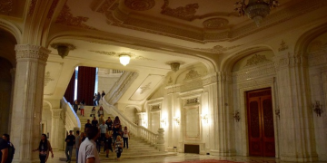 edifício palácio do parlamento