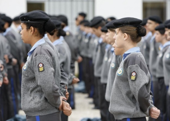 escola militar