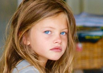 Thylane Blondeau tinha 5 anos quando foi eleita a menina mais bonita do mundo (Reprodução/Instagram)