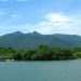 Morro de São João. Vista a partir do Rio São João (Foto: Divulgação/Geoparque Costões e Lagunas)