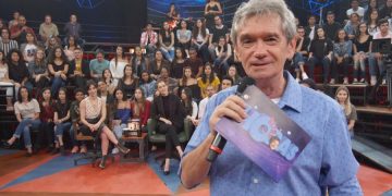 Serginho Groisman no 'Altas Horas' (Imagem: Divulgação/Globo)
