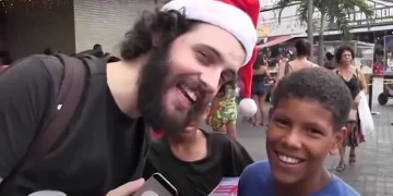 Meme "Valeu, Natalina" surgiu a partir de vídeo gravado pelo humorista Diego Defante (Foto: Reprodução/YouTube)