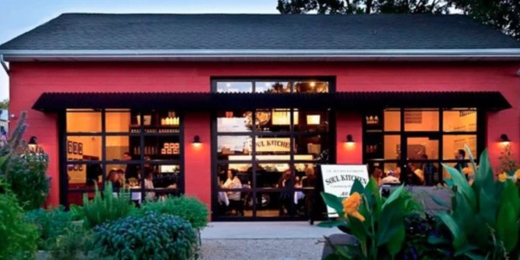 jon bon jovi restaurante