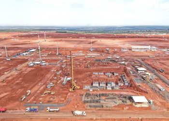 fábrica de R$ 25 bilhões