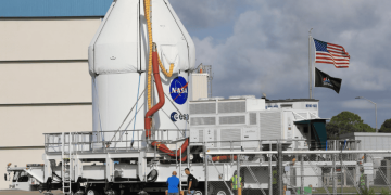 cápsula orion lua NASA