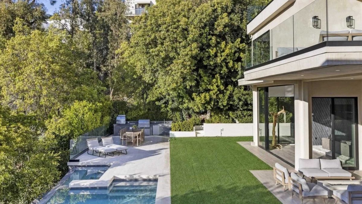 casa brooklyn beckham