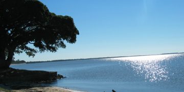 Lagoa dos Patos em São Lourenço do Sul (Foto: Secretaria do Turismo, Esporte e Lazer)