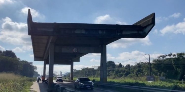 viaduto mesa de sinuca