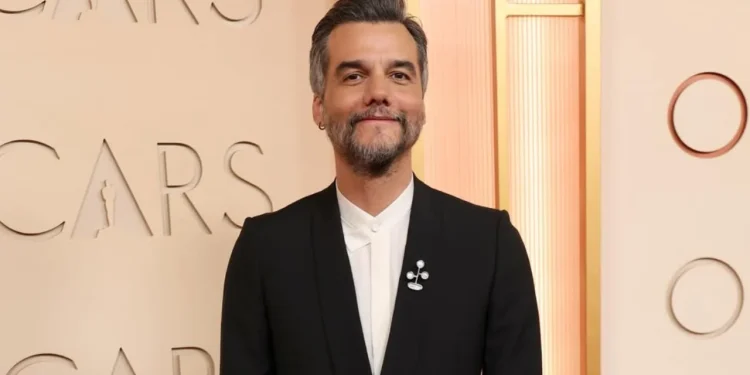 Wagner Moura nos bastidores do Oscar 2026 (Foto: Reprodução/ Instagram/ @mtvbrasil)