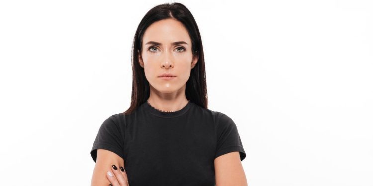 pessoa olhando nos olhos