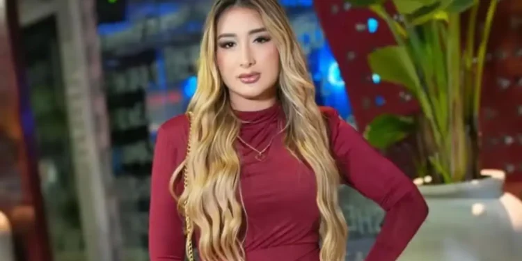 influencer adrielly viviany araujo