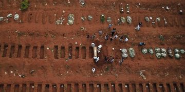 pandemia covas morte cientista