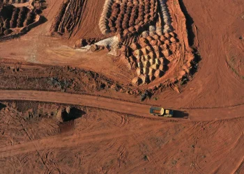 mineradora terra raras